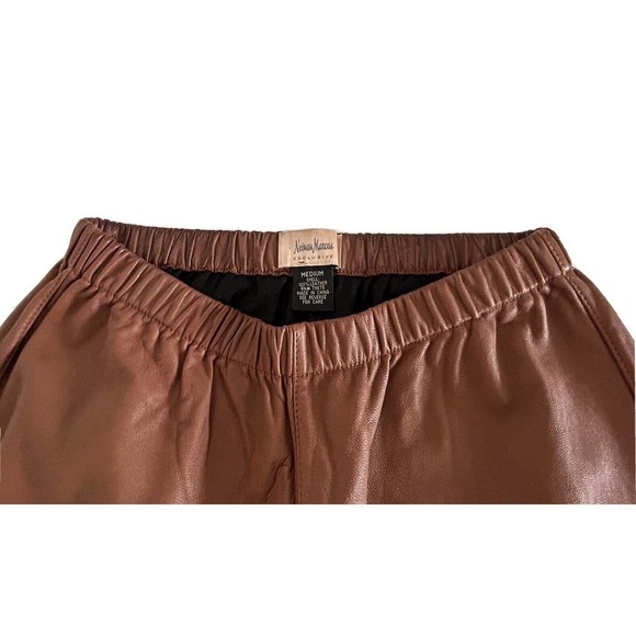 Neiman Marcus | Exclusive Women's Brown Elastic Waist Leather Pants Size Medium - Picture 5 of 15